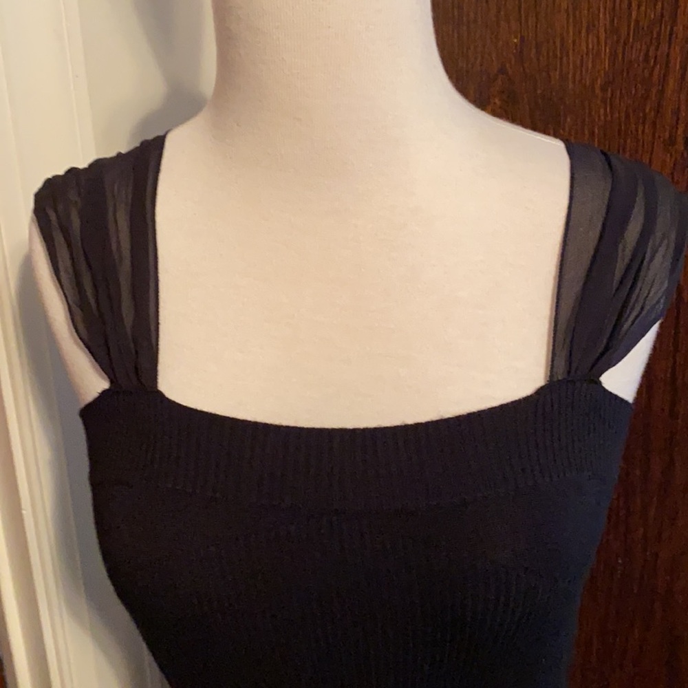 Dress - Picture 2 of 5